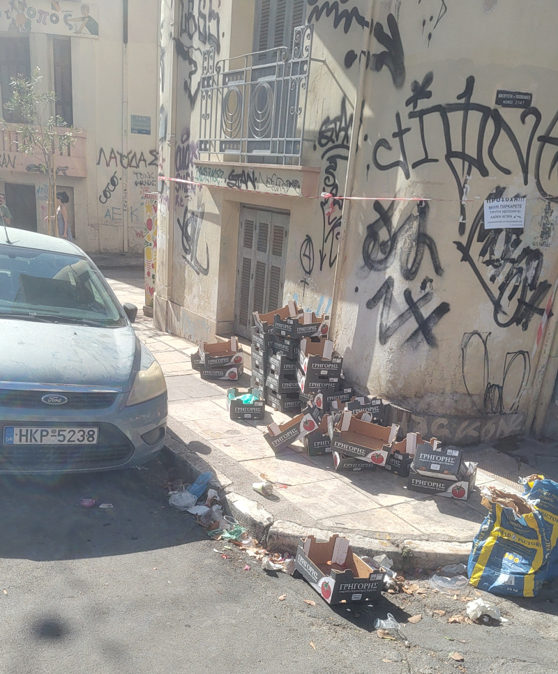 greece-athens-garbage