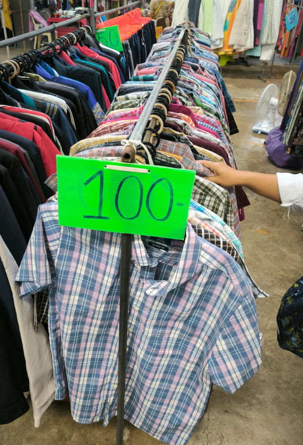 buakhao-market-secondhand